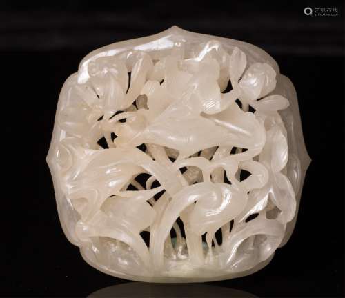CHINESE WHITE JADE CARVED PLAQUE IN OPENWORK