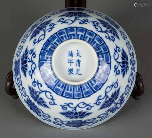 CHINESE BLUE & WHITE BOWL WITH TURQUOISE GLAZED