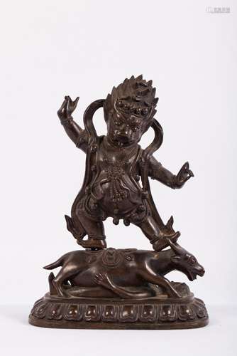 CHINESE TIBETAN BRONZE FIGURE OF MAHAKALA