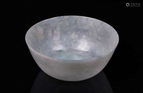 CHINESE QING DYNASTY JADEITE BOWL