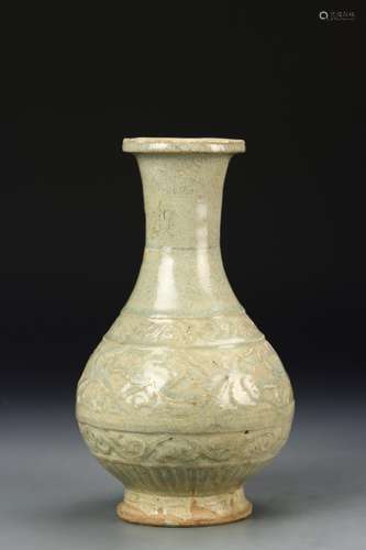 Chinese Longquan Celadon Vase