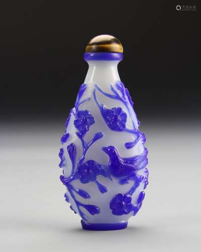 Chinese Peking Glass Snuff Bottle