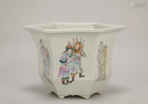 Republic Period, Chinese Famille Rose  Planter