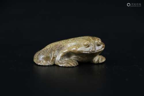 Possible Han or Shang Jade Frog