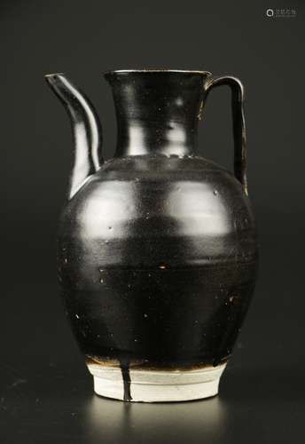 Song Dynasty Black Glazed Ewer