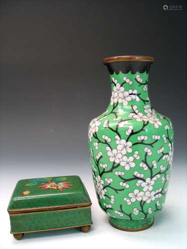 Chinese Enamel Vase and Box.
