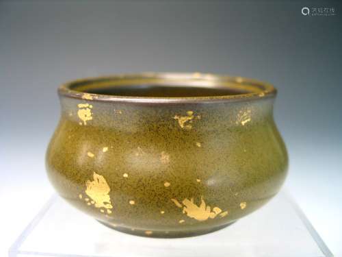 Chinese Tea Dust Porcelain Incense Burner, Qianlong