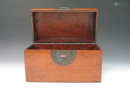 Chinese huanghuali wood box.