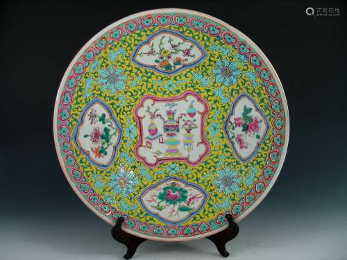 Chinese famille rose porcelain charger.