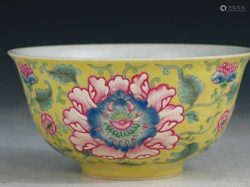 Chinese famille rose porcelain bowl, Daoguang mark.