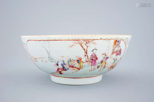 A large Chinese famille rose mandarin bowl, Qianlong, 18th C.