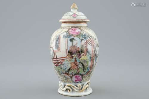 A Chinese mandarin tea caddy and cover, Qianlong, 18th C.