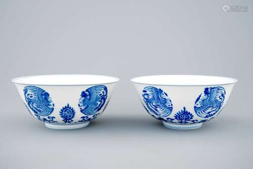 A pair of fine Chinese blue and white phoenix bowls, Kangxi