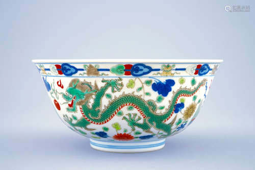 A Chinese wucai dragon and phoenix bowl, Daoguang sealmark and of the period