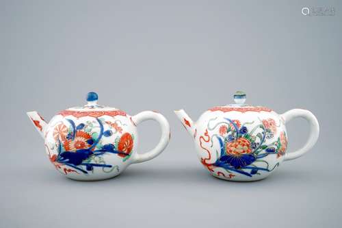 A pair of Chinese verte-Imari teapots and covers, Kangxi