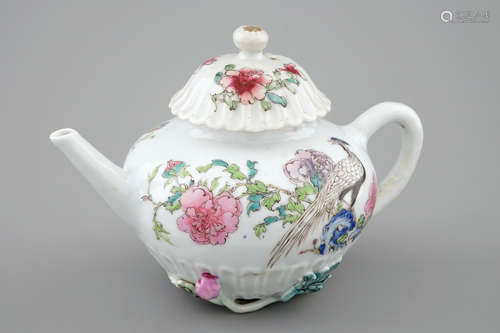 A fine Chinese famille rose teapot with applied lotus stems, Yongzheng, 1723-1735