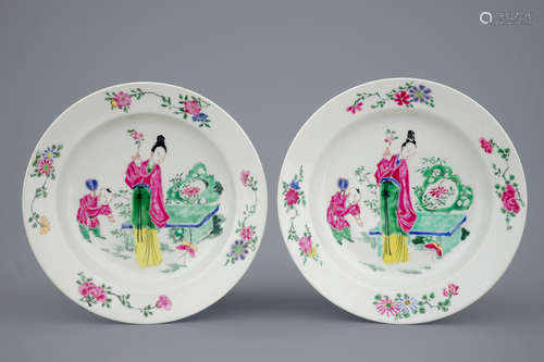 A pair of fine Chinese famille rose plates, Yongzheng, 1723-1735