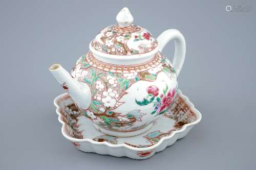 A Chinese famille rose teapot and cover on stand, Qianlong, 18th C.