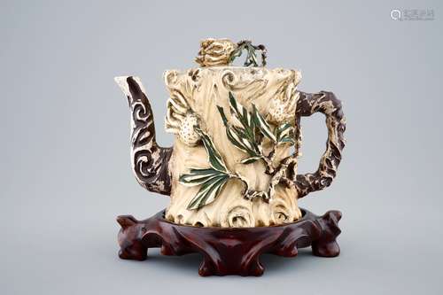 A polychrome Chinese carved ivory teapot and cover, ca. 1900