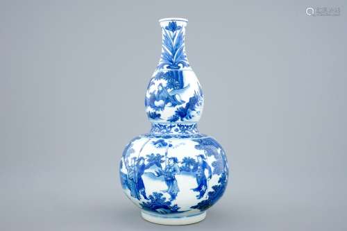 A Chinese blue and white double gourd vase, Transitional period, 1620-1683