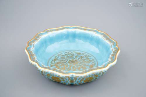 A Chinese lavender blue and gilt octafoil lobed bowl in box, Qianlong mark, 20th C.