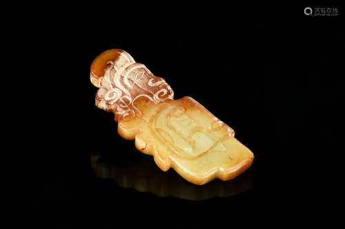 ARCHAIC JADE CARVED 'PERSON' PENDANT