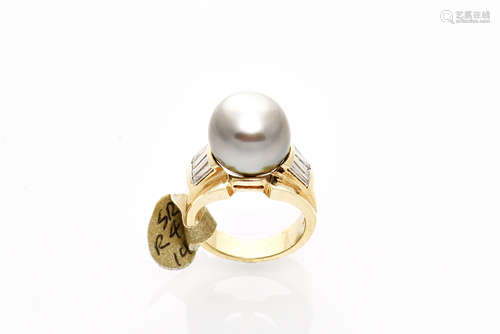 14K YELLOW GOLD DIAMOND AND PEARL RING