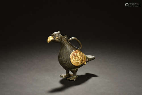 GILT BRONZE 'BIRD' VESSEL, ZUN