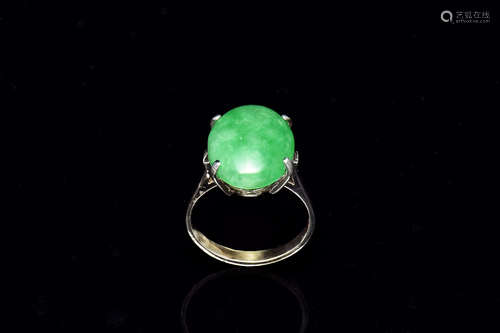 18K WHITE GOLD JADEITE RING