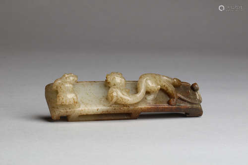 JADE CARVED 'CHILONG' SWORD HOOK, ZHI