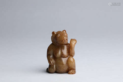 JADE CARVED 'BEAR' FIGURE