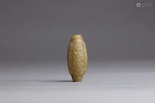 JADE CARVED OVOID ORNAMENT