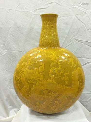 An Extremely Rare Yellow Ground Porcelain Vase