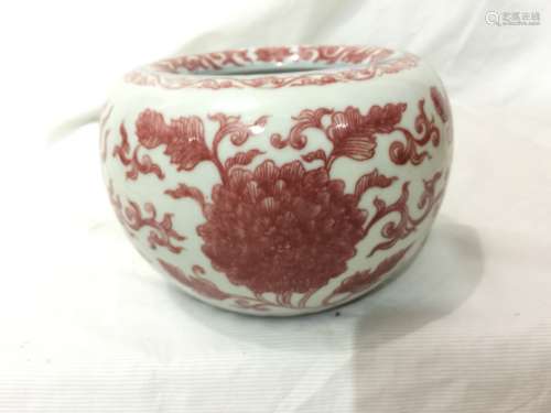 An Underglaze Copper Red Porcelain Jar