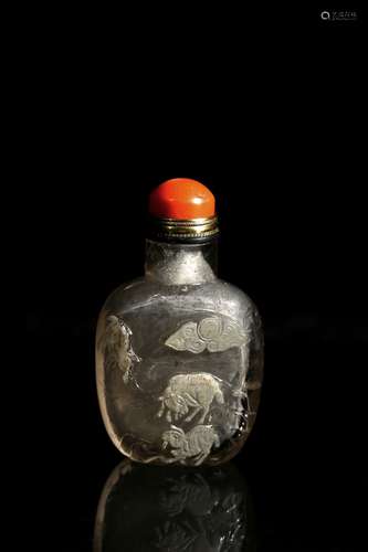 A crystal carved 'three rams' snuff bottle