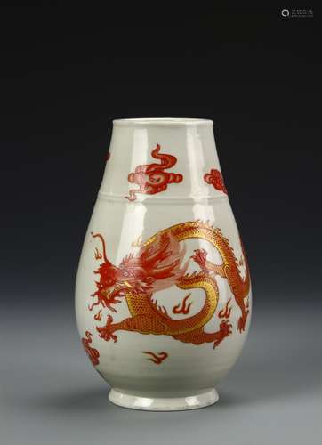 Chinese Red Dragon Vase