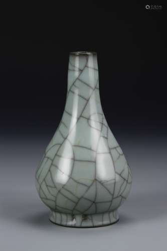 Guan-Type Pear-Shape Vase