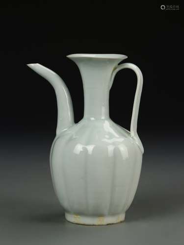 Chinese Ying Qing Glazed Ewer