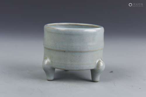 Chinese Lung Quan Tripod Censer