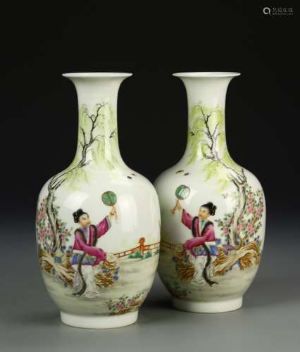 Chinese Famille Rose Vase