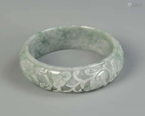 Chinese Jadeite Bangle