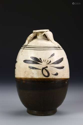 Chinese Cizhou Yao Vase