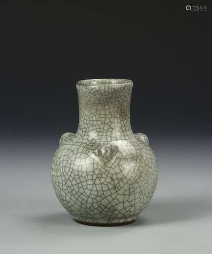 Chinese Geyao Vase