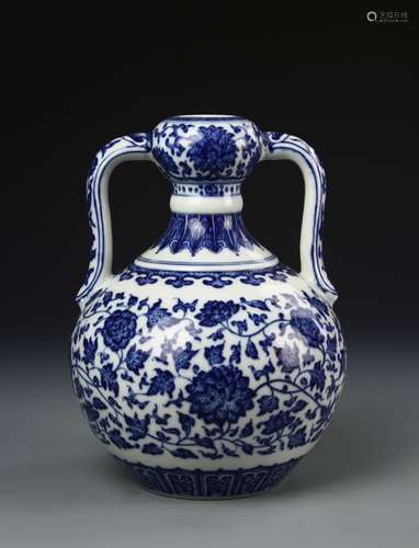 Chinese Blue and White Vase