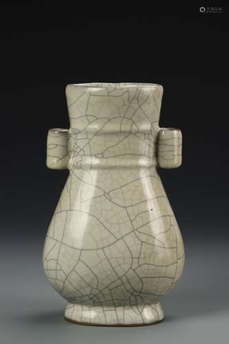 Chinese Geyao Vase