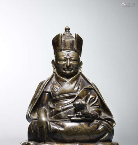 西藏 十五/十六世纪 喇嘛铜像