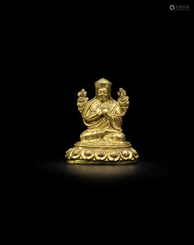 西藏 约十七世纪 铜鎏金哦钦贡噶桑波像