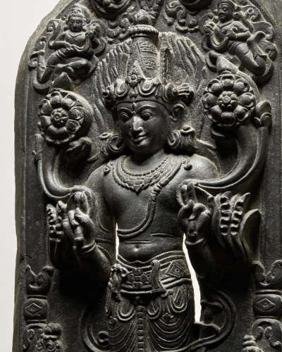 印度东北部 帕拉时期 十一/十二世纪 黑石太阳神碑