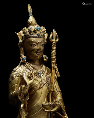 西藏 约十四世纪 铜鎏金莲花生大士像
