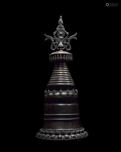 西藏 十三/十四世纪 铜噶当佛塔